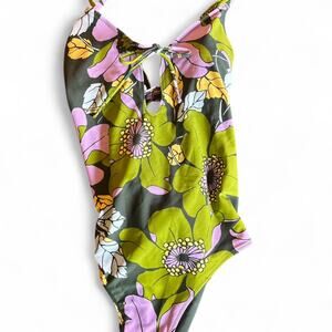 Aerie medium green and purple floral one piece swimsuit medium